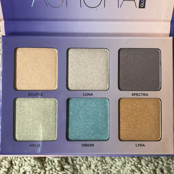 Anastasia Beverly Hills Aurora Glow Kit - Picture 2 of 5
